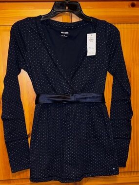 NWT Hollister Navy Blue Polka Dot Wrap-Style Top SIZE MEDIUM